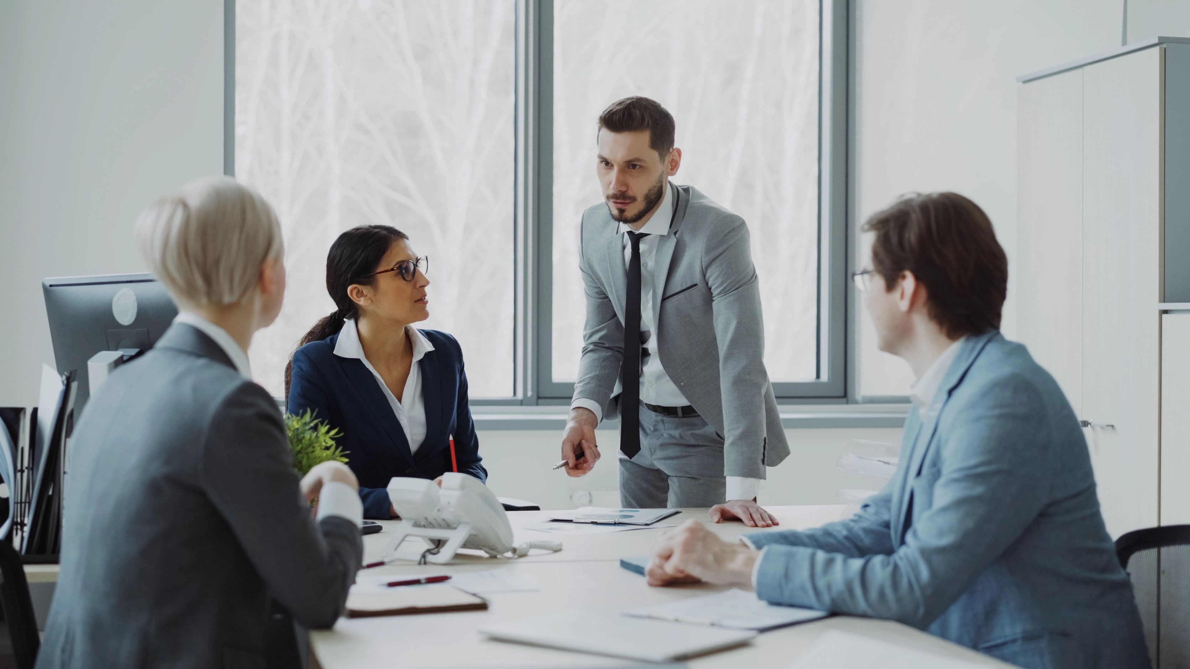 Business strategy execution and project management team